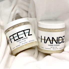Feetz and Handz in towel